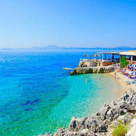 Aphrodite Club With Private Pool ヴィラ ニサキオン